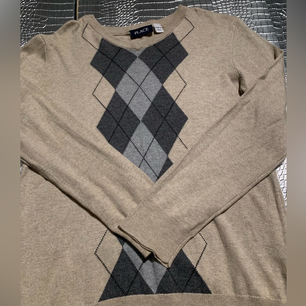 Boys Argyle Sweater Large (10-12)